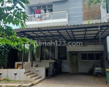 Rumah Asri minimalis dijual cepat di Pinang Residen Bintaro