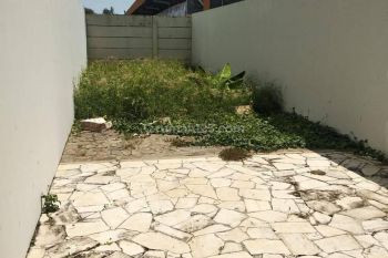 Ruko Siap Pakai di Jalan Gajah Raya, Semarang