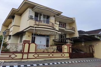 DiJual Rumah Mewah Tingkat Pantai Mentari
