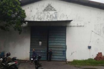 Gudang Di Pergudangan Angtropolis Surabaya Barat