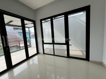 Rumah baru taman kopo indah