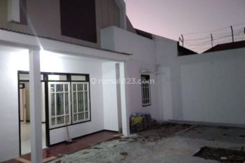 Sewa Rumah Sukosemolo Tengah Semolowaru Surabaya Siap Huni