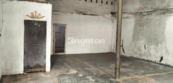 Disewakan Gudang Luas Bangunan 200 M2 Sangat Dekat Akses Tol