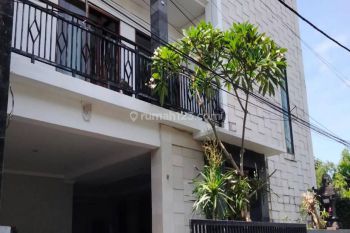 Rumah Gang Bambu Indah Kerobokan