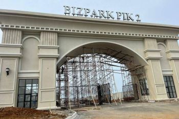 Gudang Multiguna Bizzpark Pik2 Uk 9x30 Row Jalan 15m Akses Tol