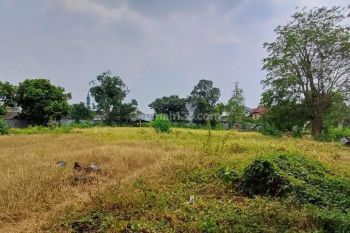 Gudang dan tanah pinggir jalan tole iskandar