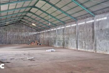 Gudang Kering Ada Kantor Dekat Alun Alun Pati Gembong Pati