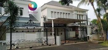 Dijual Rumah 2 Lantai mewah di kota wisata cibubur
