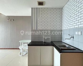Condominium Green Bay Pluit 1br Smi Furnished View City