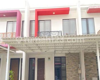 SEWA RUMAH PALING MURAH HOEK  Unfurnished
