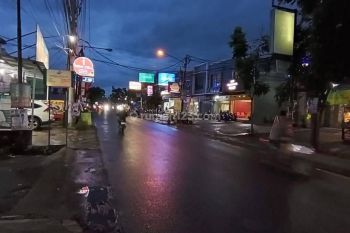 Ruko 2 Lantai Lokasi Ramai Siap Pakai di Sukamenak, Bandung