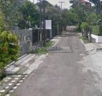 thumbnail-rumah-lama-terawat-di-setrasari-bandung-6