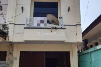 Ruko Siap Pakai Lokasi Jalan Ramai di Taman Harapan Baru 22008 Sn