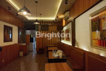 TOKO COCOK UNTUK RUANG USAHA PLUS PERLENGKAPAN UNTUK CAFE CEMPAKA PUTIH RAYA