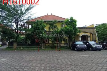 Dijual Rumah Regency 21 Dkt Dharmahusada Araya Pakuwon City Manyar