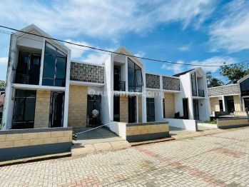 Rumah Mezzanine Mewah Harga Murah