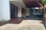 thumbnail-rumah-dijual-modern-2-lantai-di-komplek-dadali-6