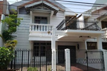 Disewakan Rumah Bertingkat Di Kelapa Gading Dekat Mall