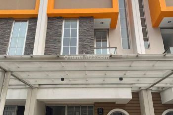 Rent Rumah: Rumah Baru di PIK 2
