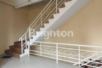 RUKO BARU JEMBATAN LIMA SIAP HUNI 4,5 LANTAI SEMI FURNISHED