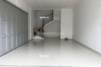 Ruko Soho Luxury Strategis di Taman Kopo Indah Bandung