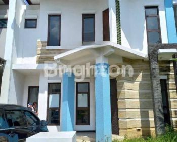 RUMAH AREA WIYUNG SIAP HUNI 2 LANTAI