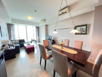 Ritz 2 BR Private Lift Kemang Village