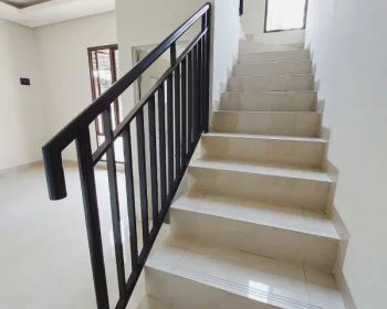 Rumah baru dalam cluster di Kunciran Tangerang