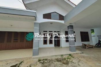 Disewakan Rumah Bisa untuk Tempat Tinggal dan Kantor di Bambu Apus Cipayung