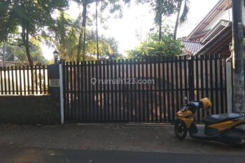 Rumah Tua Hit Tnh di Jl Wijaya Kusuma,pondok Labu,cilandak,jaksel