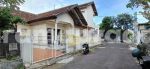 thumbnail-jual-rumah-hook-hadap-selatan-2-lantai-8-kamar-carport-2-mobil-jimbaran-1