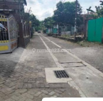 Dijual Cepat Tanah Luas 494m Lokasi Depok Sleman Yogyakarta
