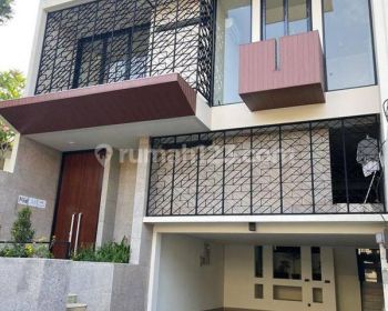 Rumah Brand New Di Kemang Jaksel