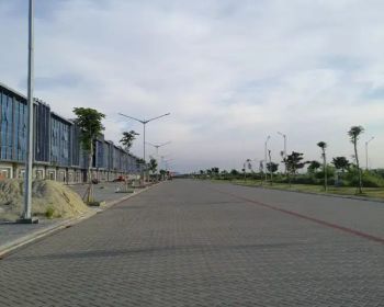 Disewakan soho wallstreet pik2 cocok untuk kantor