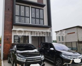 Sell Rumah: Rumah  di Bintaro