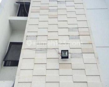 Disewakan Rumah Kos 3.5 Lantai di Mangga Besar Jakarta
