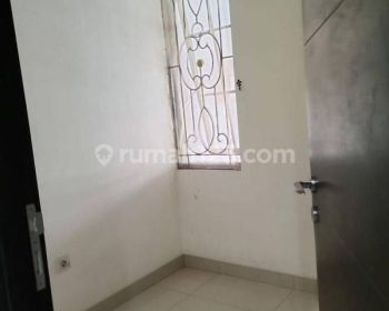 Sewa rumah green village dengan harga termurah