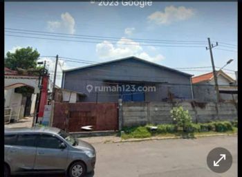 Gudang Kyai Deres kenjeran  lokasi strategis luas 600m2 200jtan