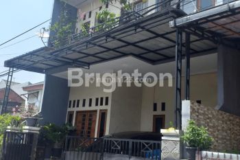 RUMAH DI KOMPLEK PERTAMINA, TUGU, KOJA