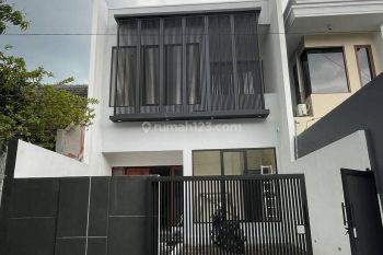 Rumah Smart Home di Pandugo Baru, Lokasi Sangat Strategis