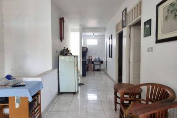 Rumah di Taman Royal 3, Cipondoh Tangerang