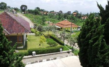 Rumah Di Kolonel Masturi Cimahi Asri Di Hook