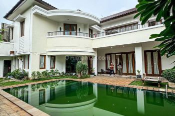 Rumah 2 Lantai Bagus Unfurnished di Intan Raya, Jakarta Selatan