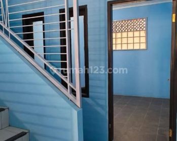 Ruko 2.5 Lantai Siap Pakai di Taman Holis Indah, Bandung