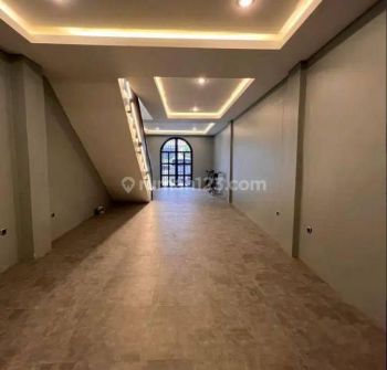 Ruko Wijaya Baru renovasi Cocok Untuk Butik/klinik Kecantikkan