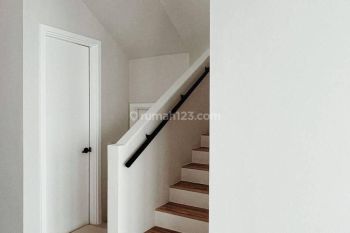 Rumah rapih siap huni Avani Inika Island BSD City Full Renov Desain Minimalis