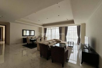 Disewakan Apartement Botanica Simprug 3 BR Furnished Contact +62 81977403529