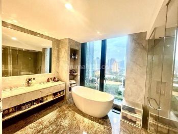 The Langham Residence, Penthouse, Semi Furnished, Bagus