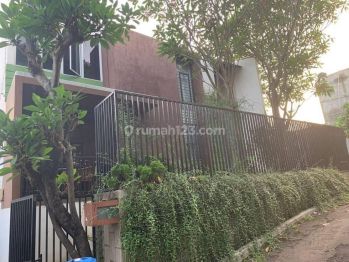Dijual Rumah Strategis Di Jalan Gunung Indah Cirendeu Tangsel