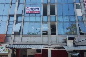 Ruko 3 Lantai Jalan Setiabudi Srondol Banyumanik Semarang